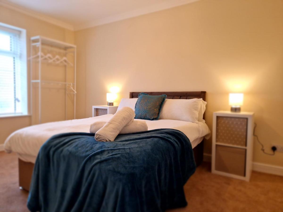 Lewis Gethin House, Newly Renovated Cottage Sleeps 9, Close To Bike Park Wales マーサー・ティドビル エクステリア 写真